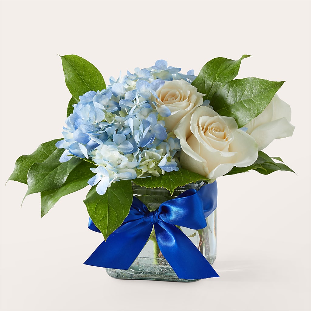 Sky Blue Delight Bouquet – BELMA'S PRECIOUS FLOWERS, Kodiak AK