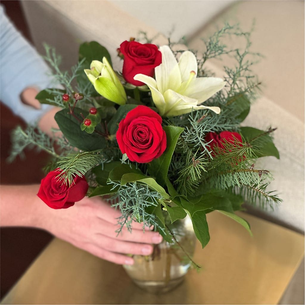 Glittering Lights Bouquet – BELMA'S PRECIOUS FLOWERS, Kodiak AK