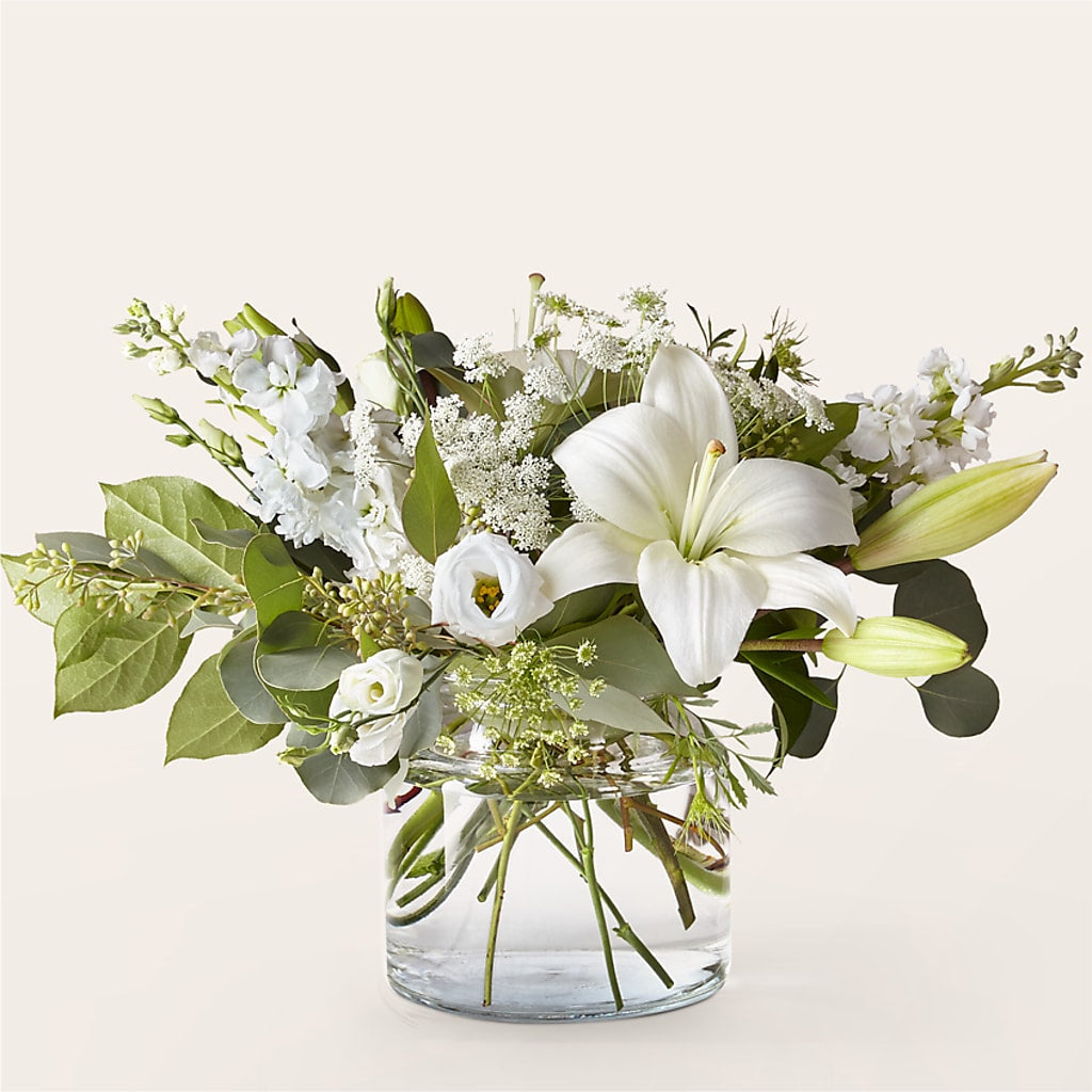 Alluring Elegance Bouquet – BELMA'S PRECIOUS FLOWERS, Kodiak AK