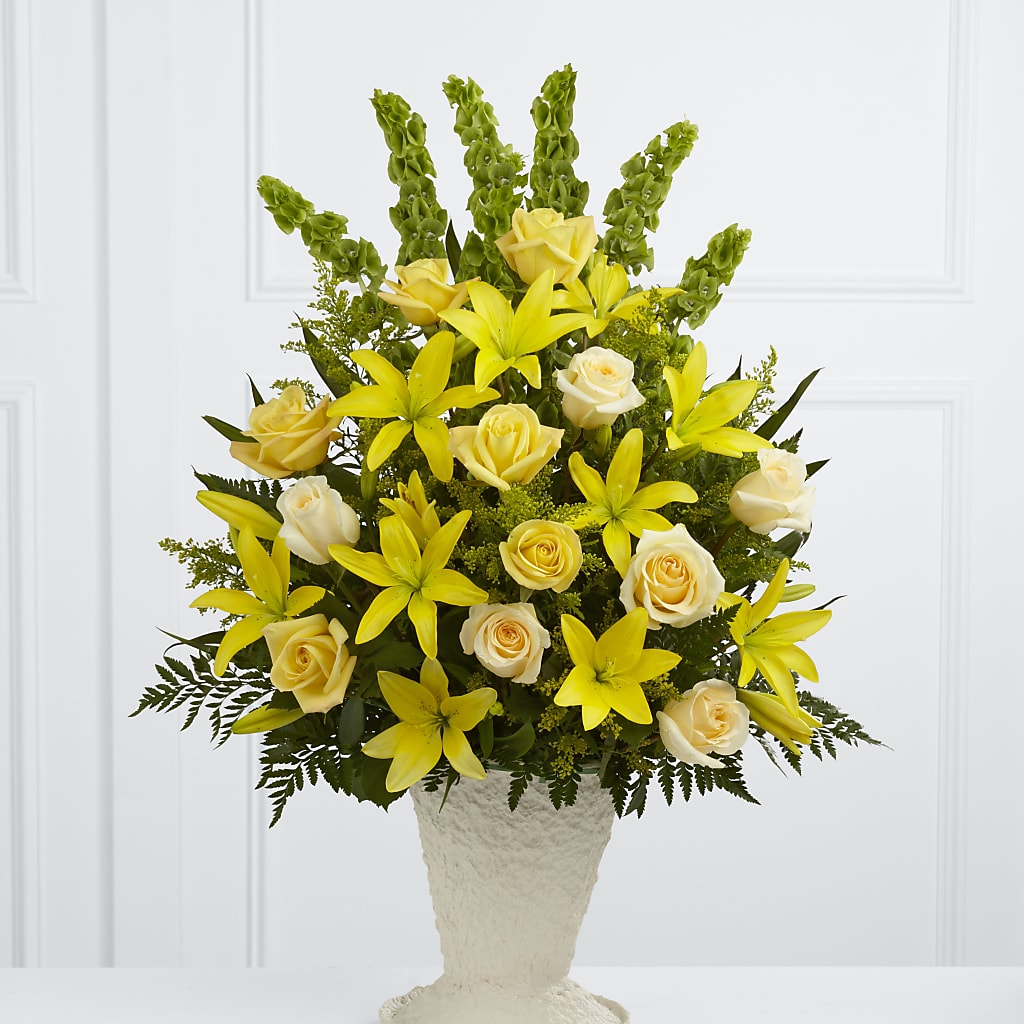 Golden Memories Arrangement – BELMA'S PRECIOUS FLOWERS, Kodiak AK