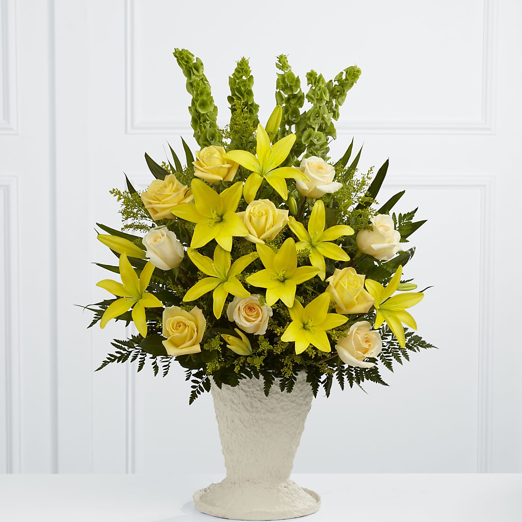Golden Memories Arrangement – BELMA'S PRECIOUS FLOWERS, Kodiak AK