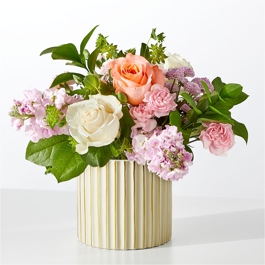 French Market Bouquet with Ivory Vase – BELMA'S PRECIOUS FLOWERS, Kodiak AK