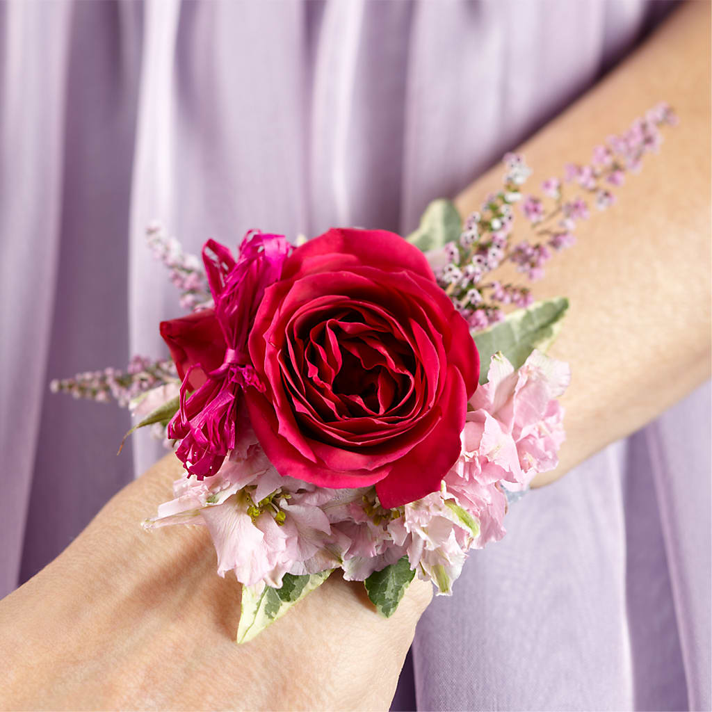 Rose Charm Corsage – BELMA'S PRECIOUS FLOWERS, Kodiak AK