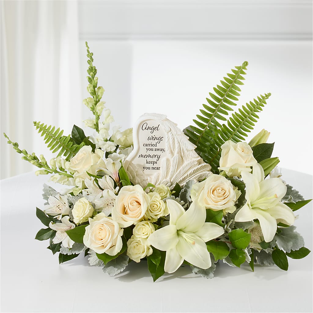 Holding You Close Arrangement – BELMA'S PRECIOUS FLOWERS, Kodiak AK