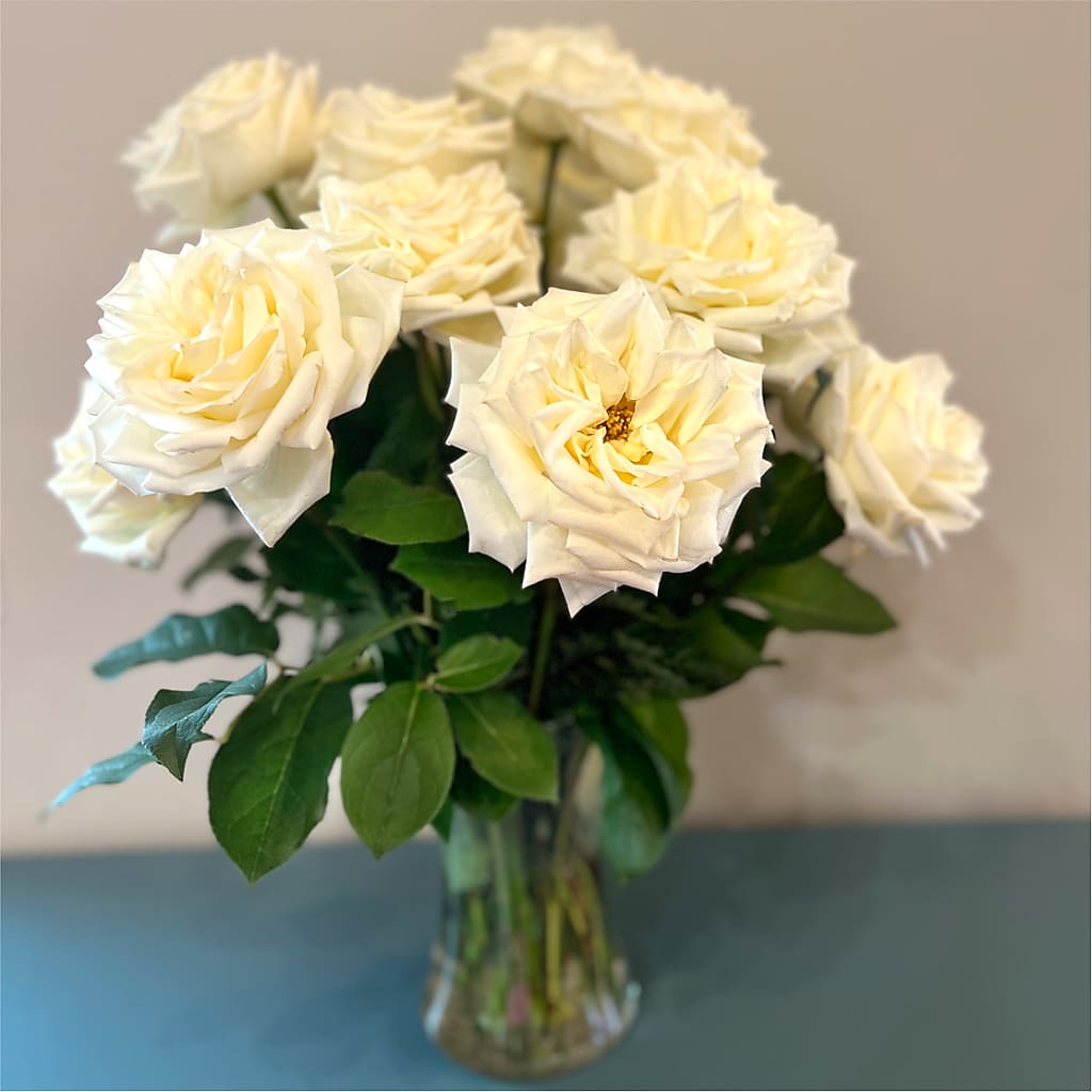 Long Stem Yellow Rose Bouquet – BELMA'S PRECIOUS FLOWERS, Kodiak AK