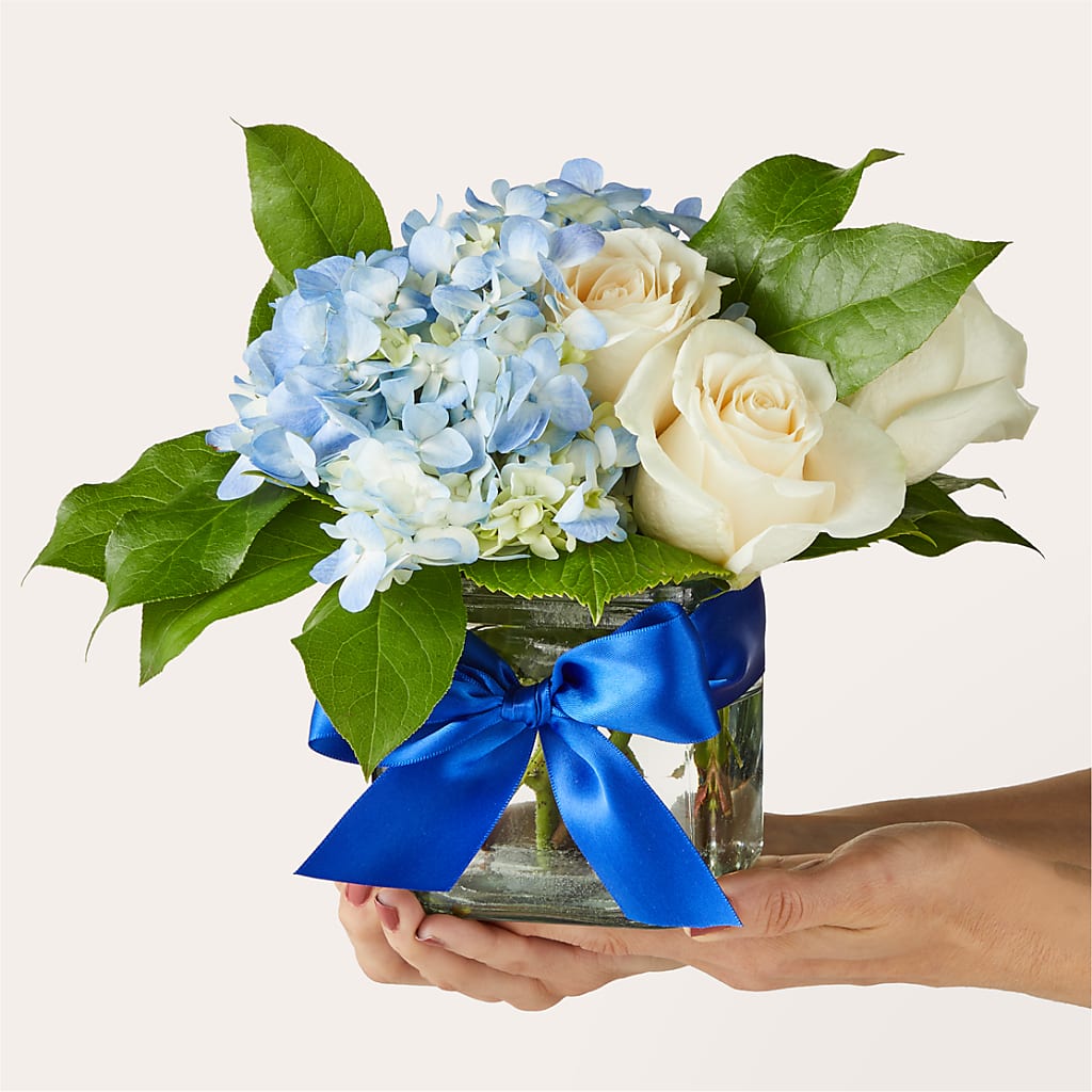 Sky Blue Delight Bouquet – BELMA'S PRECIOUS FLOWERS, Kodiak AK