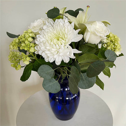 Snowy Dreams Bouquet – BELMA'S PRECIOUS FLOWERS, Kodiak AK