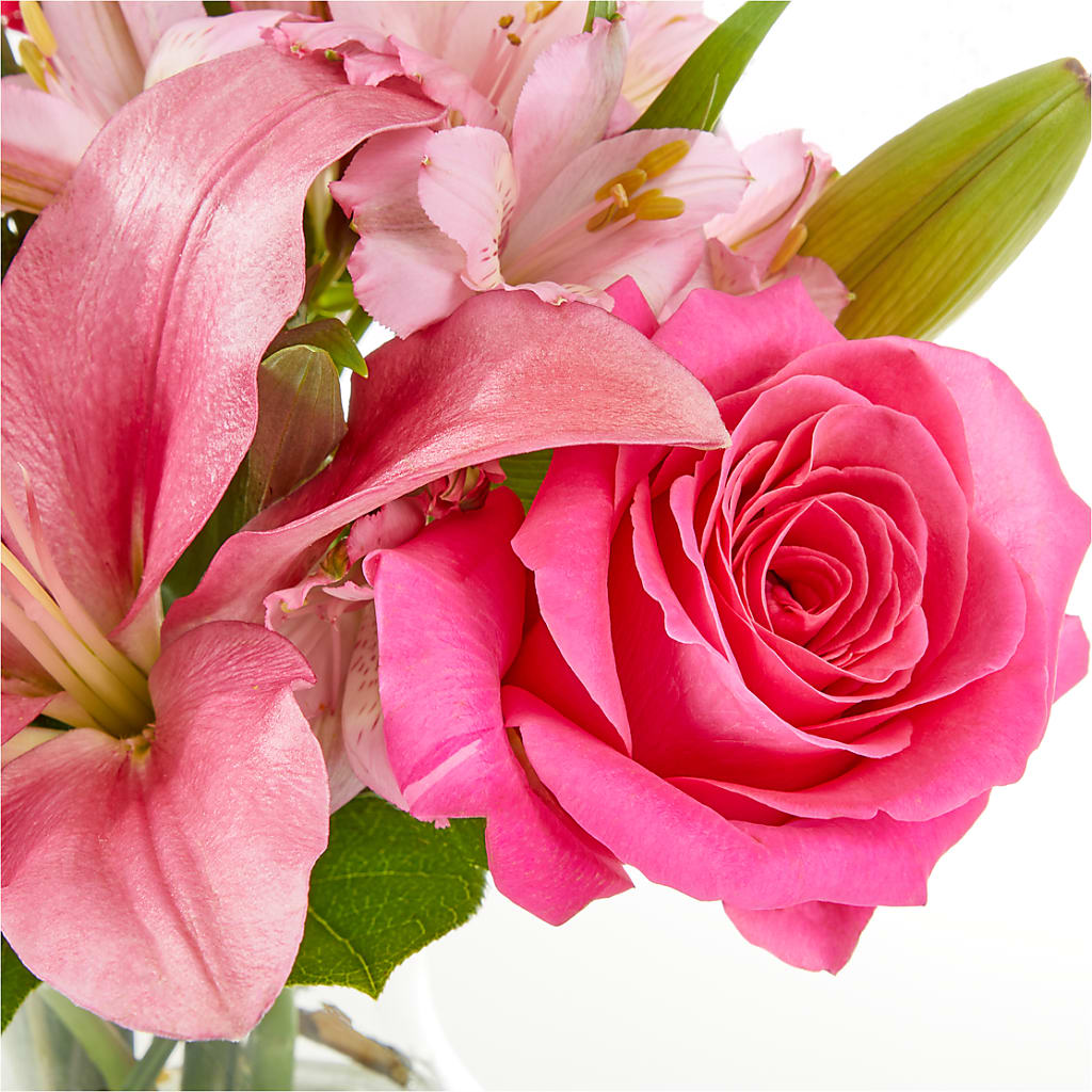 Lots of Love Bouquet – BELMA'S PRECIOUS FLOWERS, Kodiak AK