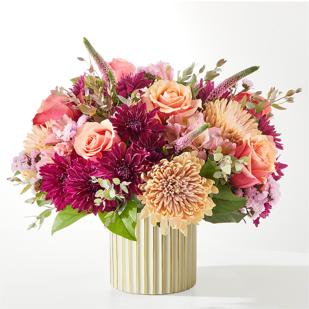 Berry Cobbler Bouquet with Ivory Vase – BELMA'S PRECIOUS FLOWERS, Kodiak AK