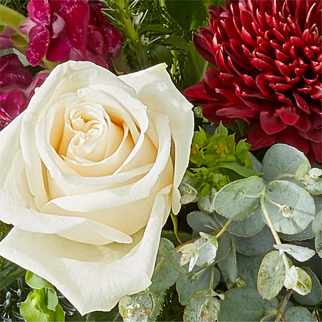 Cranberry Fizz Bouquet – BELMA'S PRECIOUS FLOWERS, Kodiak AK