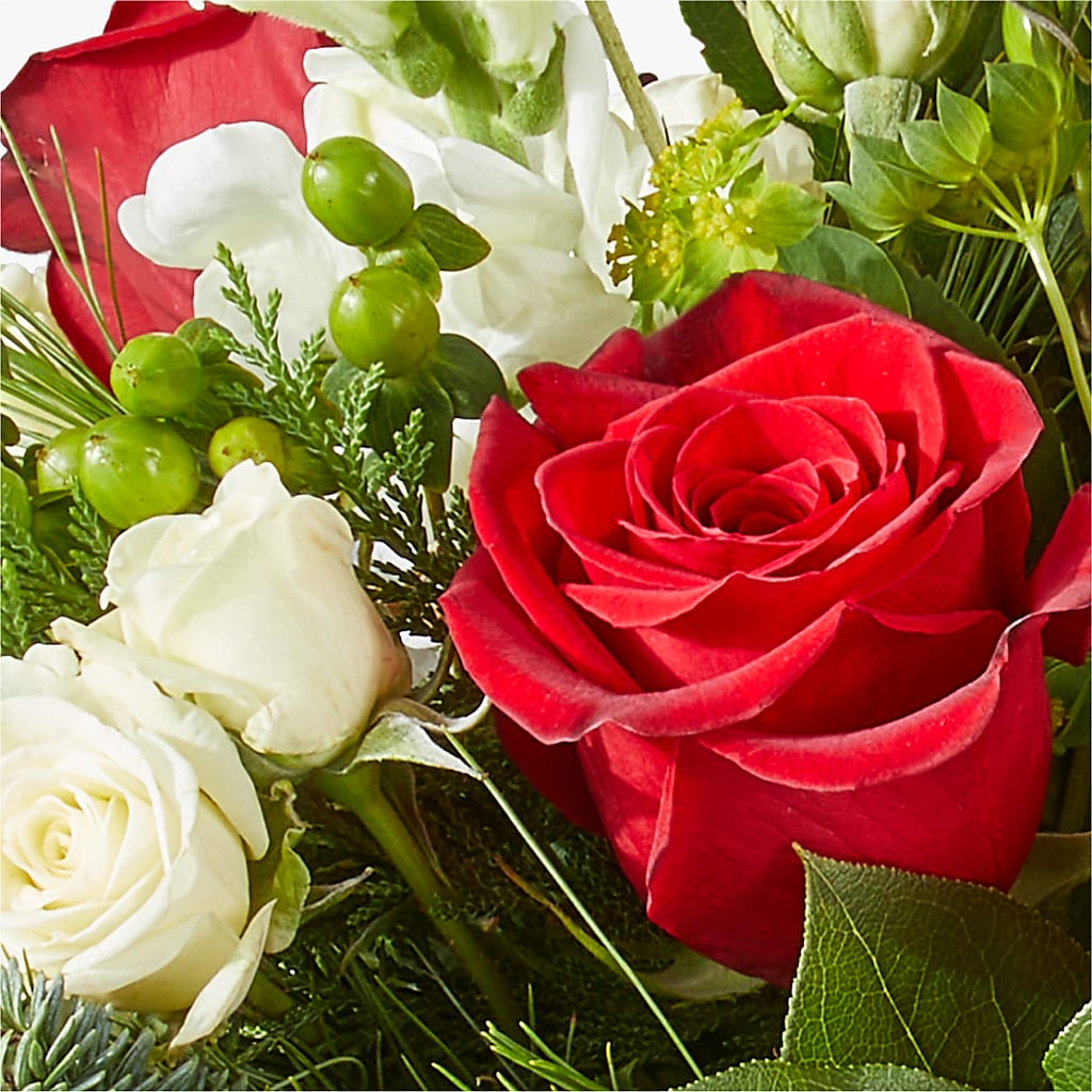 Deck the Halls Bouquet – BELMA'S PRECIOUS FLOWERS, Kodiak AK