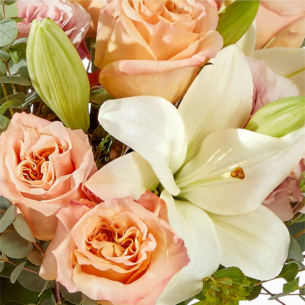 Grapefruit Splash Bouquet – BELMA'S PRECIOUS FLOWERS, Kodiak AK