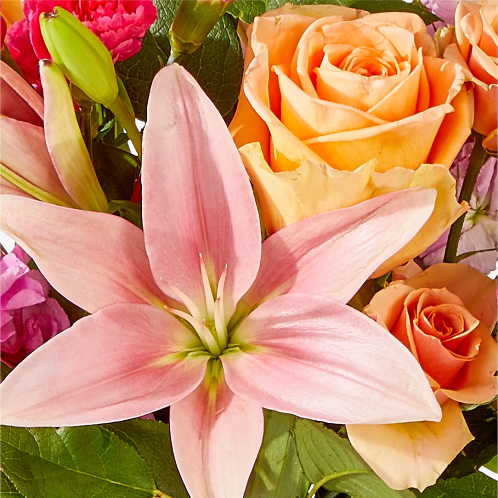Bisous Bouquet – BELMA'S PRECIOUS FLOWERS, Kodiak AK