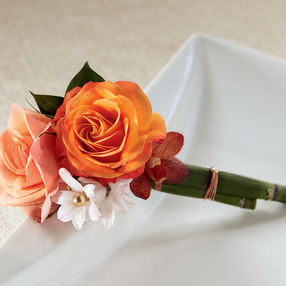 Sunset Dream Boutonniere – BELMA'S PRECIOUS FLOWERS, Kodiak AK